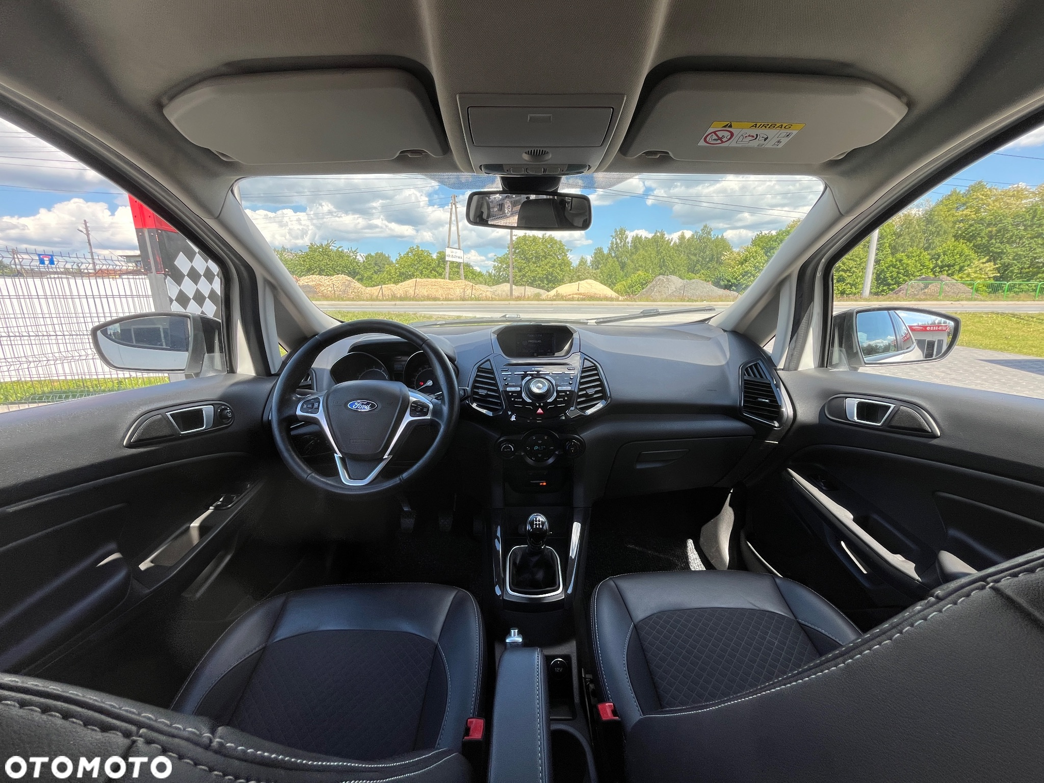 Ford EcoSport 1.0 EcoBoost TITANIUM - 26