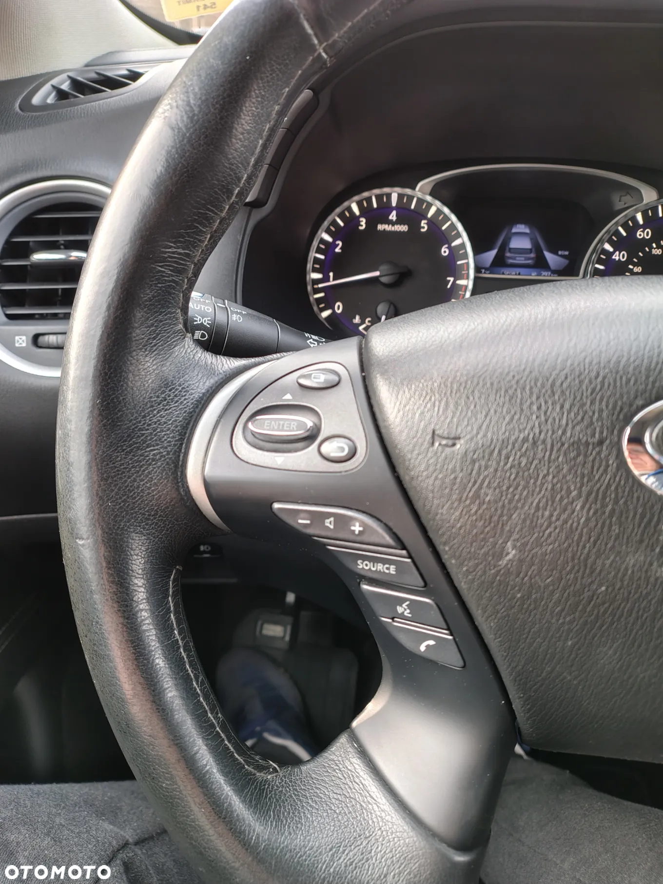 Infiniti QX60 - 29