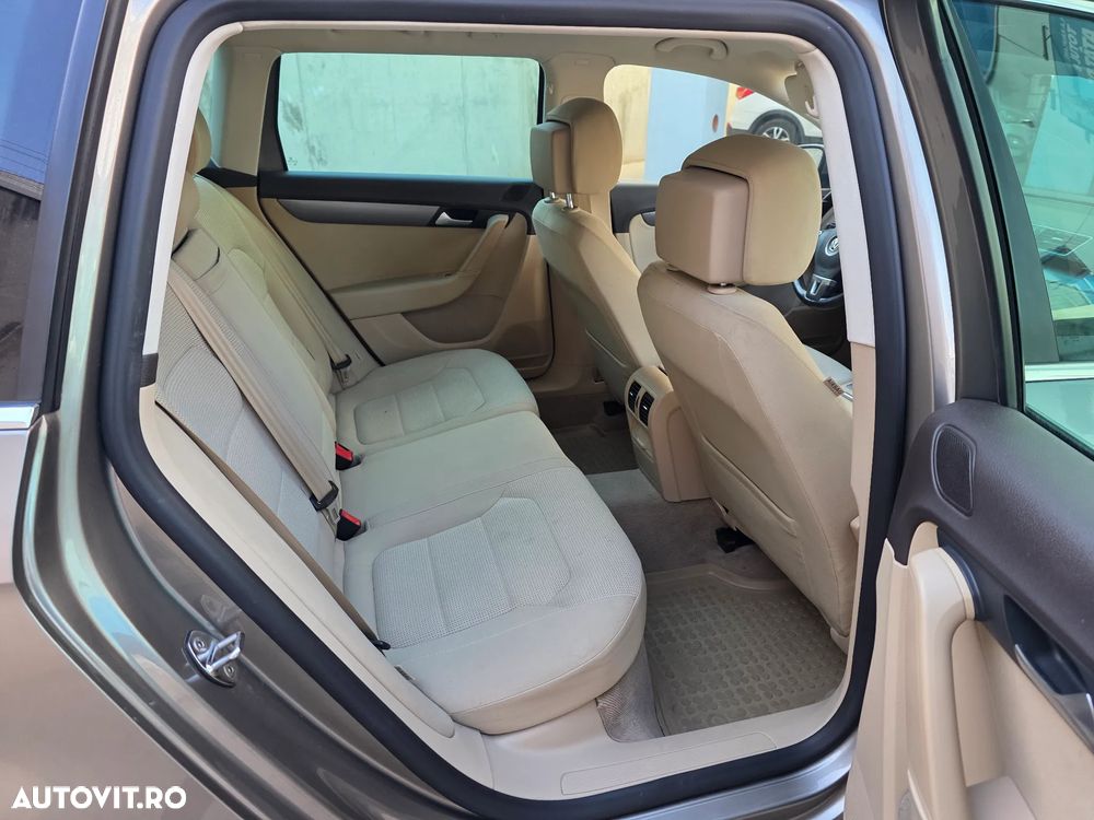 Volkswagen Passat Variant 2.0 TDI BlueMotion Technology DSG Comfortline - 7