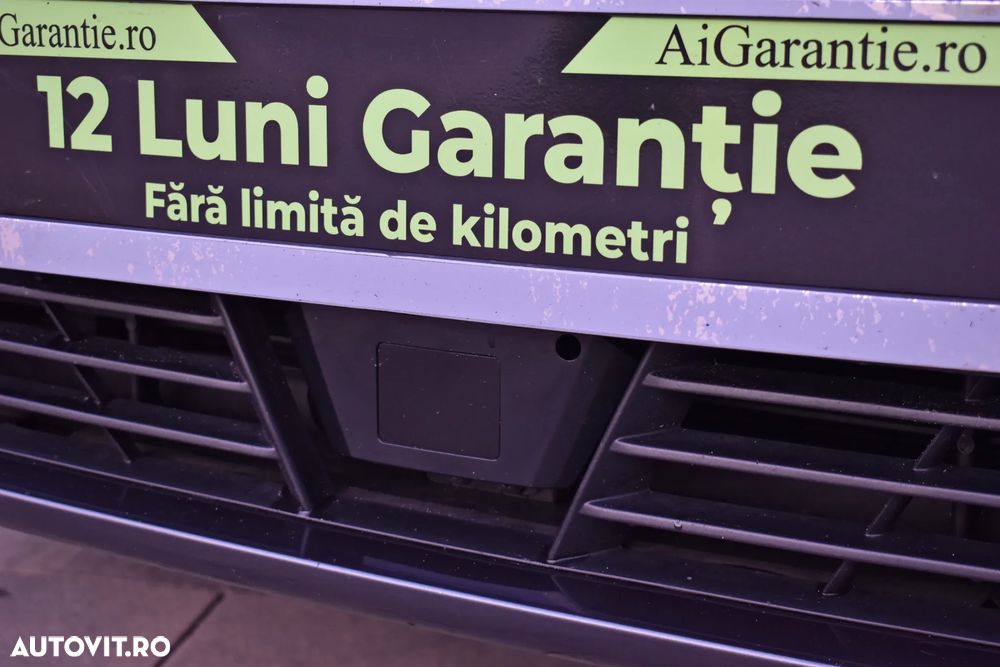 BMW Seria 3 330e Aut. Sport Line - 34