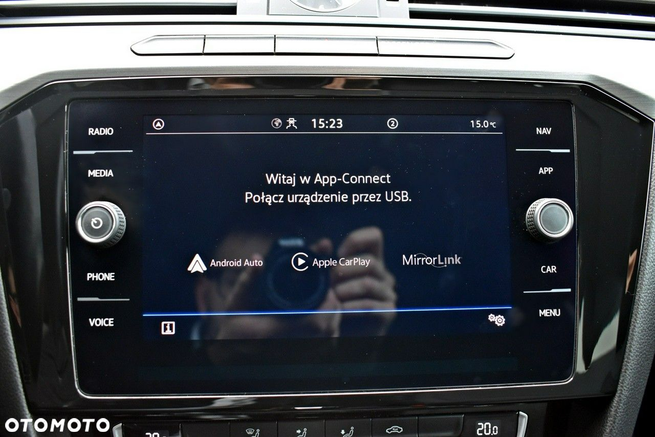 Volkswagen Arteon 2.0 TSI Essence DSG - 24
