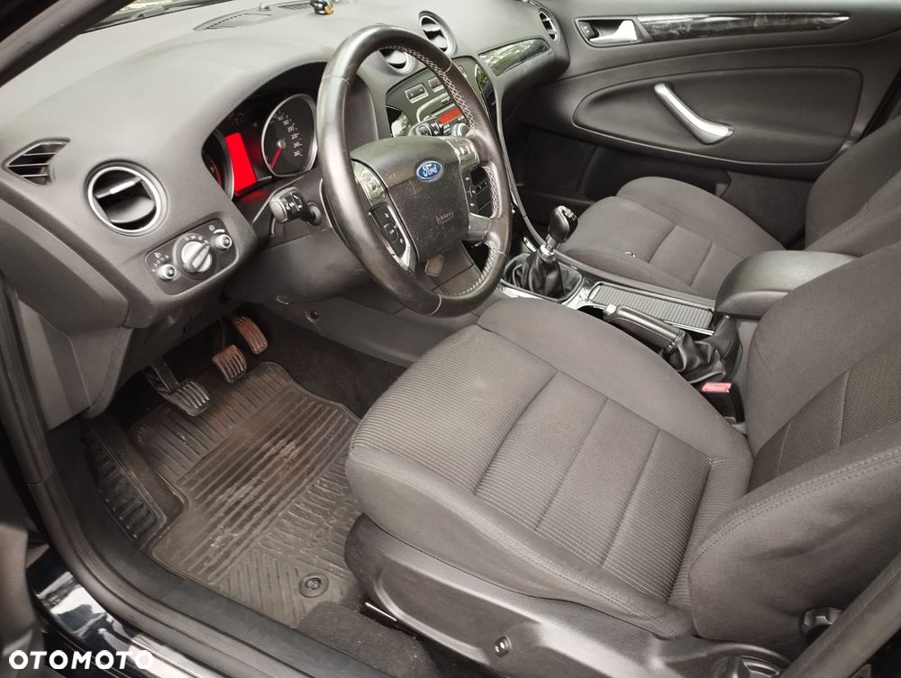 Ford Mondeo 1.6 TDCi Titanium - 11
