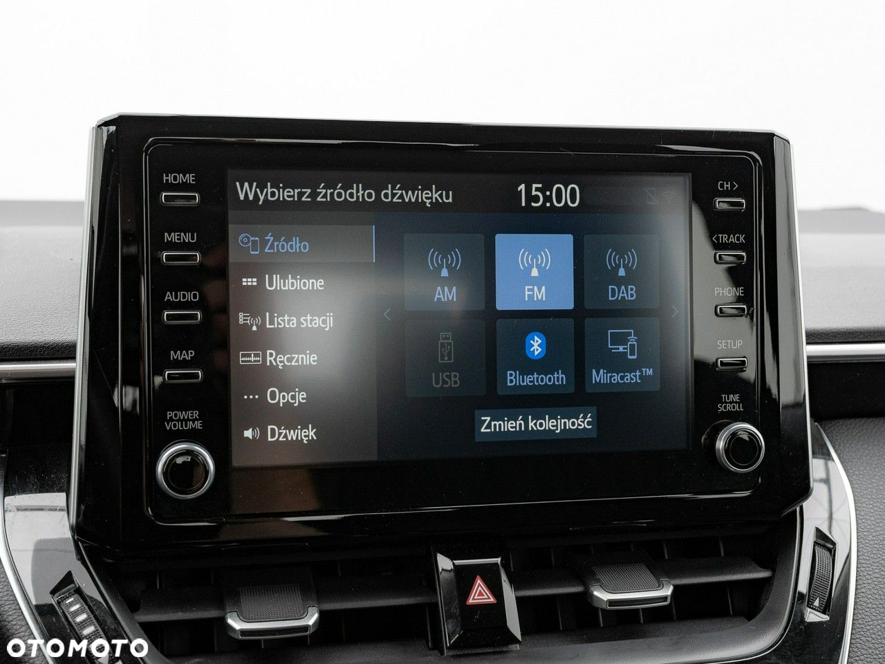 Toyota Corolla 1.8 Hybrid Comfort - 22