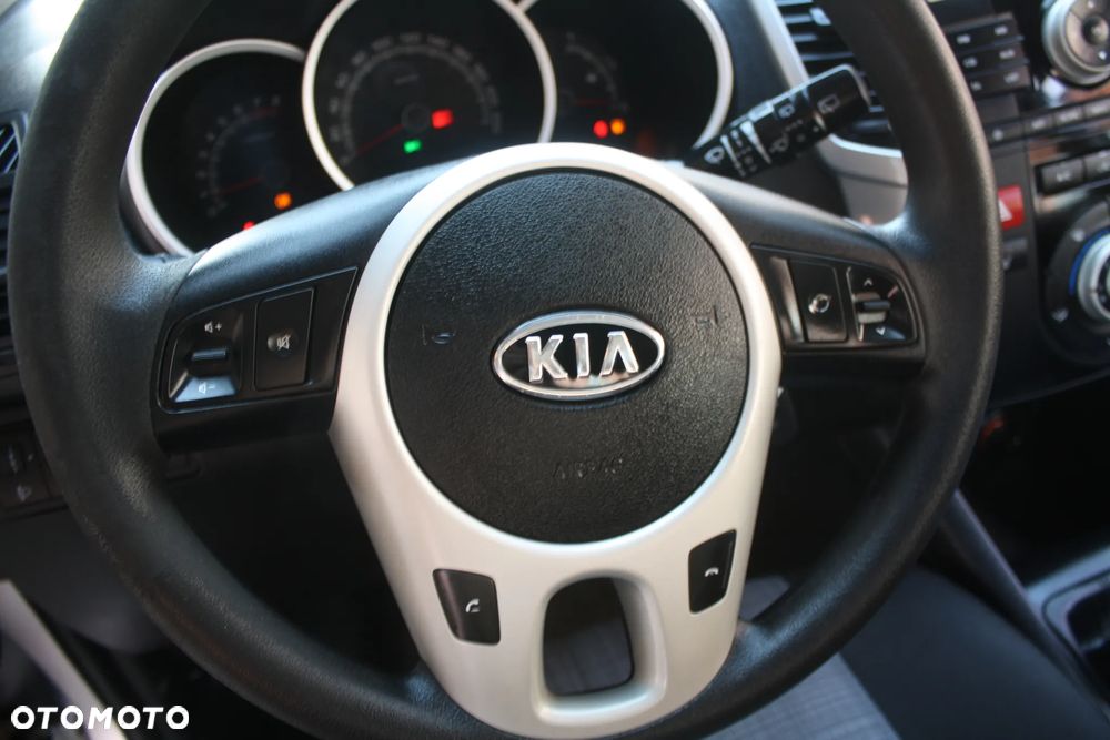 Kia Venga 1.6 CVVT Platinum Edition - 19