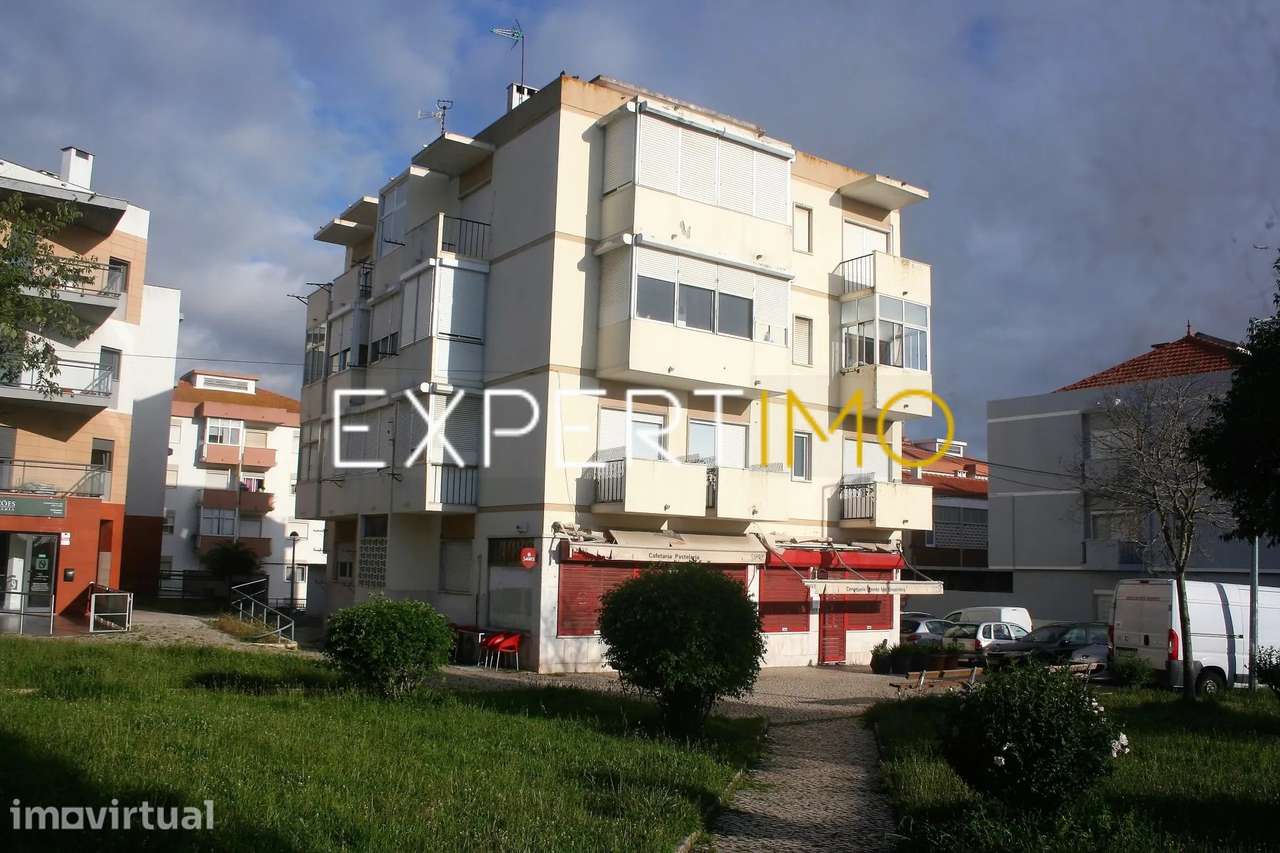 Apartamento T1 para remodelar - Grande imagem: 2/26