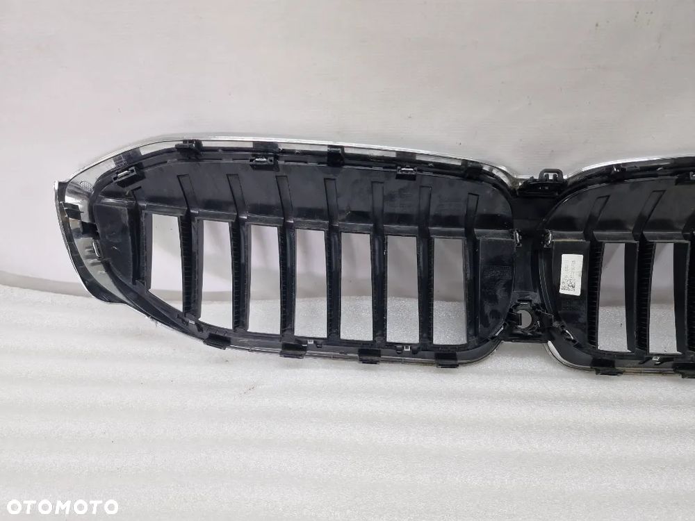 BMW G20 / G21 NA KAMERĘ 17- GRILL / ATRAPA PRZEDNIA PRZÓD , NR 5113-192976-10 , NR AUKCJI NG495 - 10