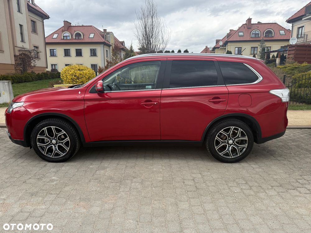 Mitsubishi Outlander 2.2 DID Intense + 4WD - 5