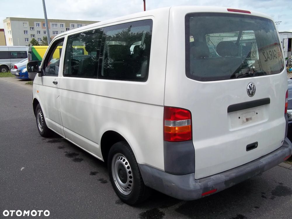 Volkswagen Caravelle GL - 2