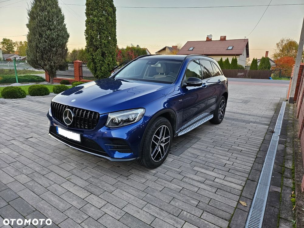Mercedes-Benz Glc 2018 photo 2