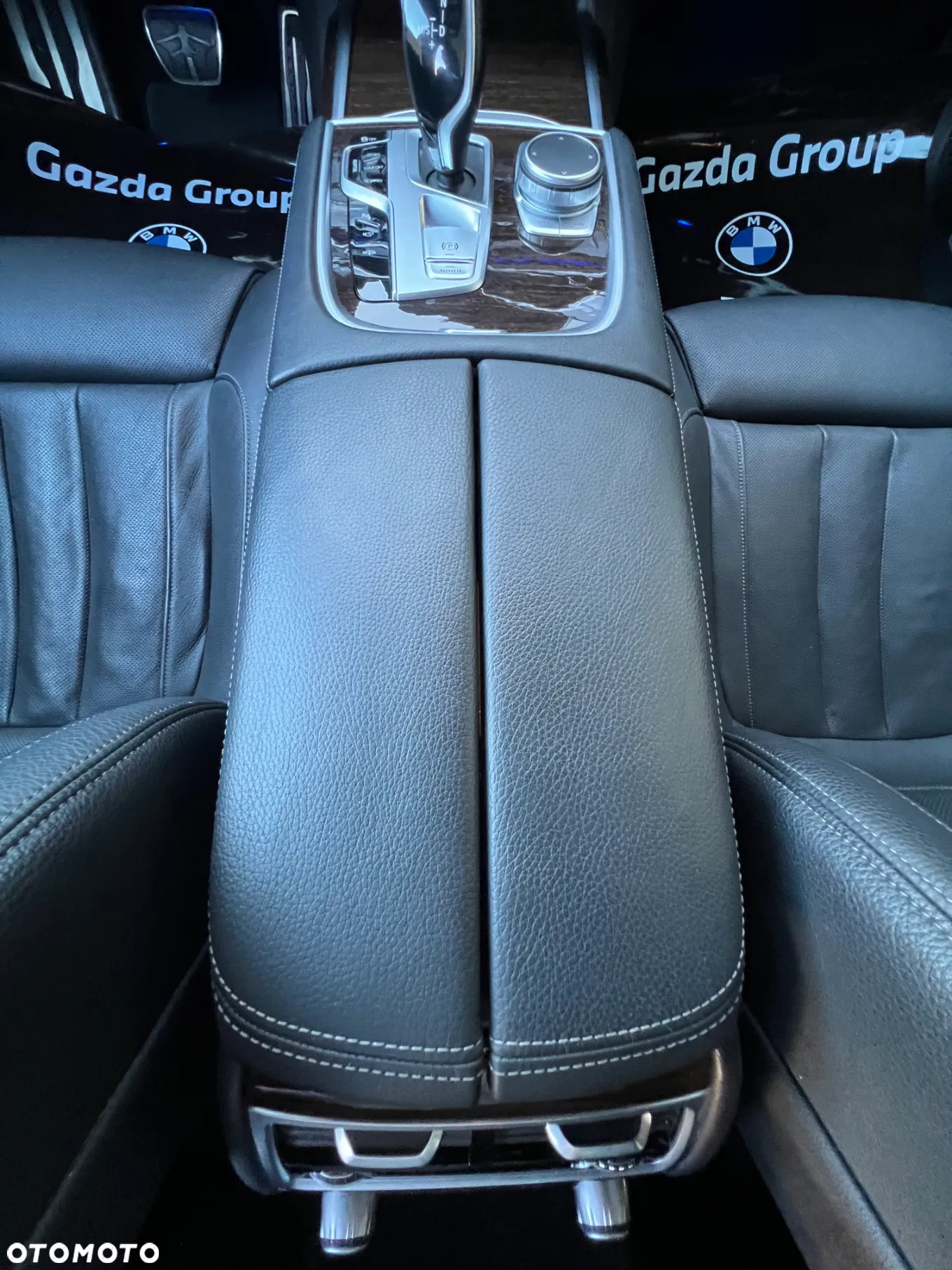BMW Seria 7 730d xDrive sport - 23