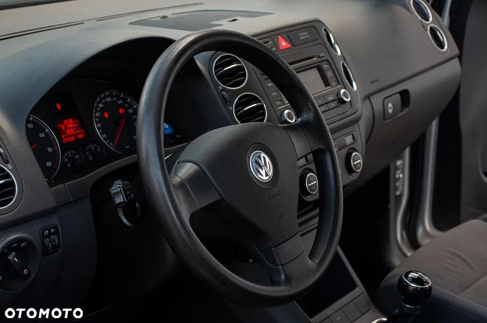 Volkswagen Golf Plus 1.6 Comfortline - 30
