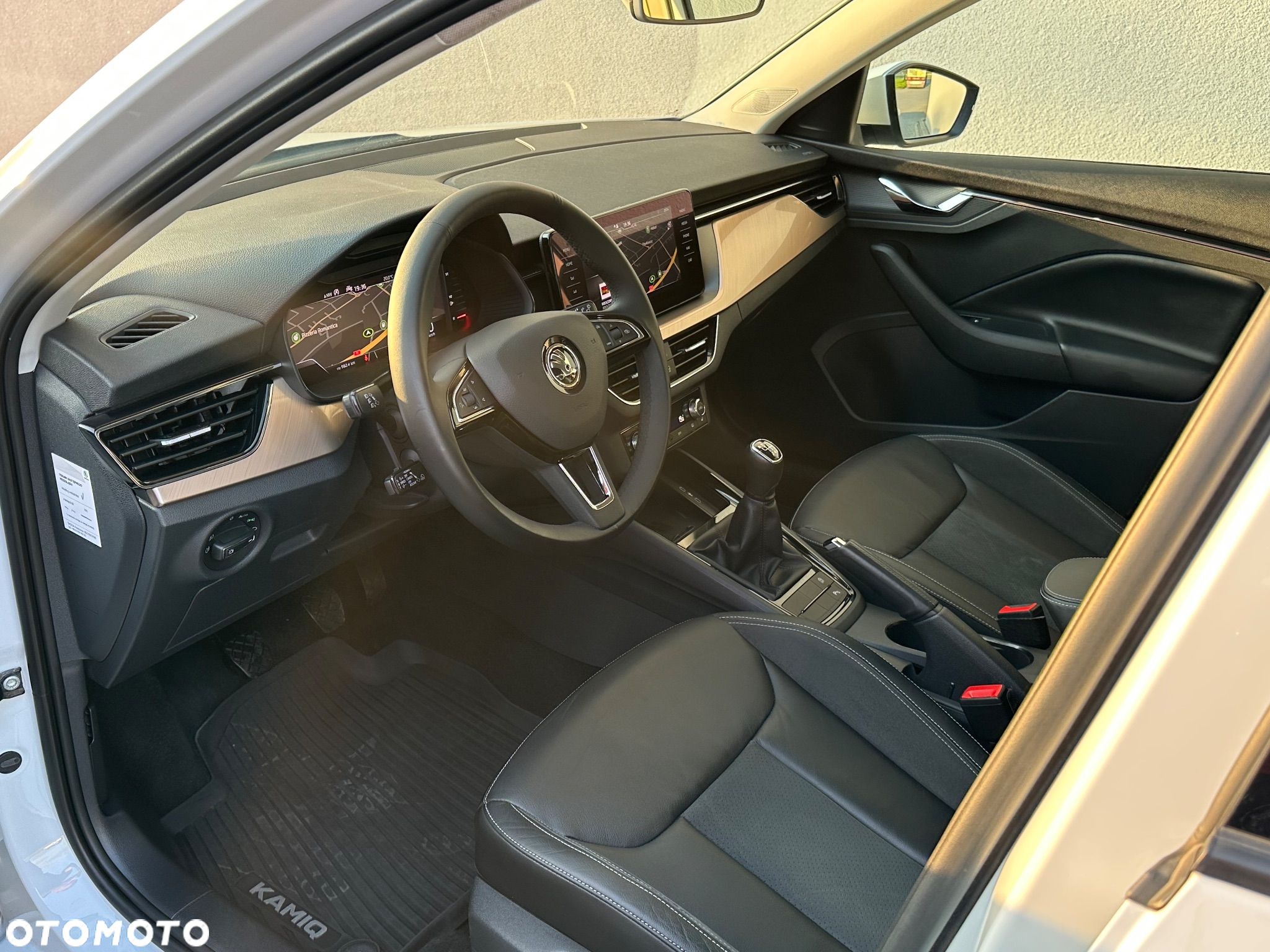 Skoda Kamiq 1.0 TSI Style - 23