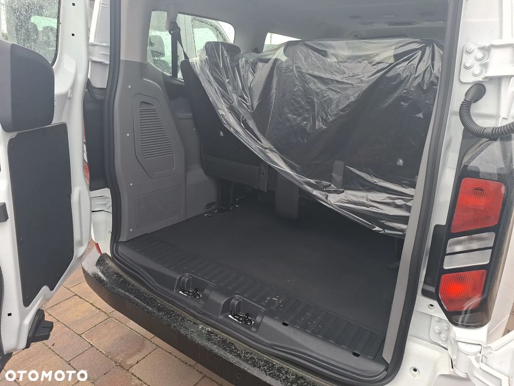Ford Transit Custom Kombi 320 L1H1 Trend M1 - 16