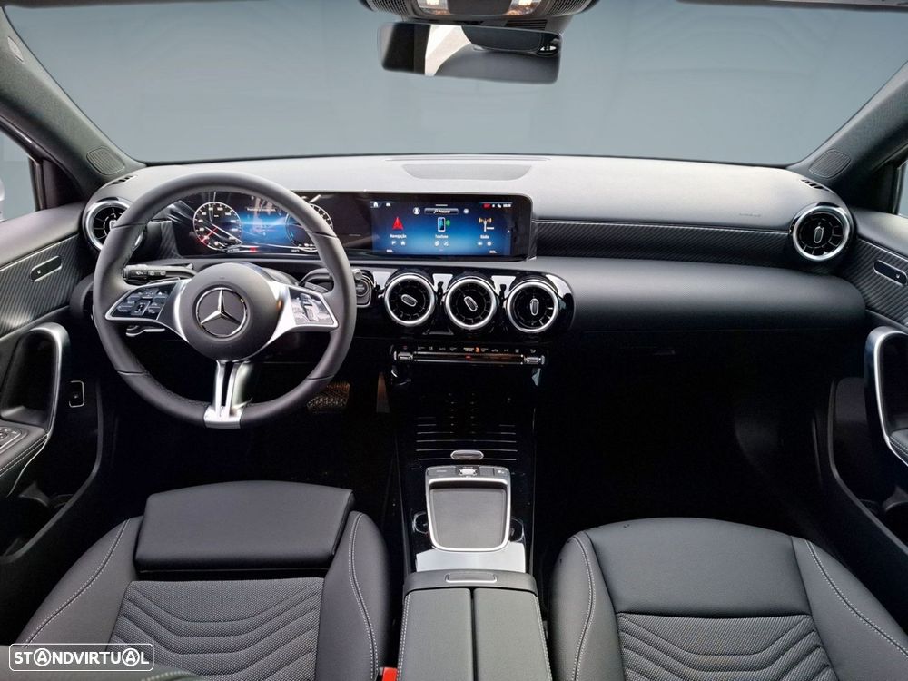 Mercedes-Benz A 250 e - 12