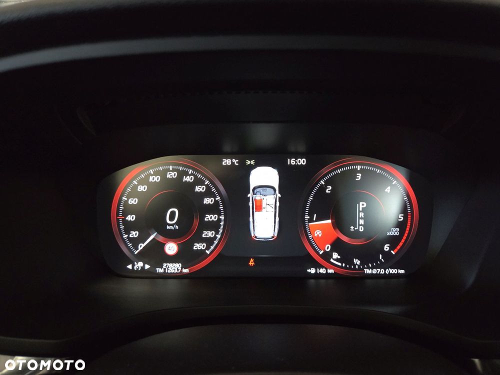 Volvo V60 D4 Geartronic Momentum - 10