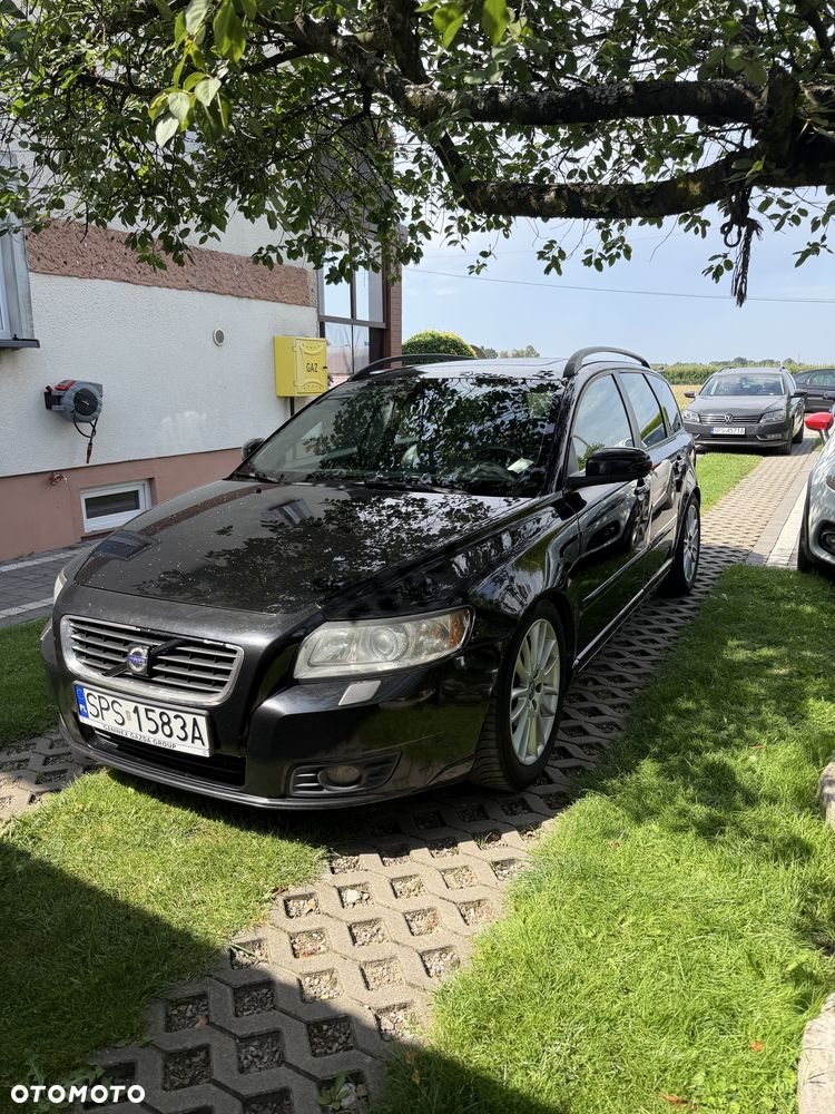 Volvo V50 - 1