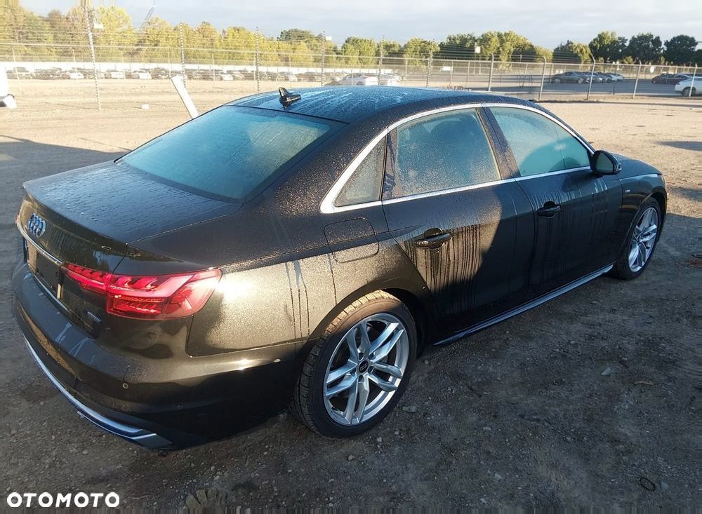 Audi A4 2023 photo 2