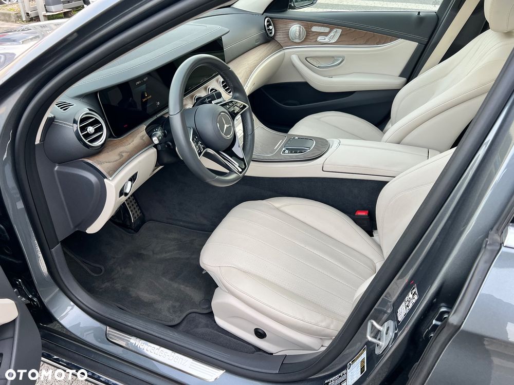 Mercedes-Benz Klasa E 450 4-Matic All-Terrain Exclusive - 8