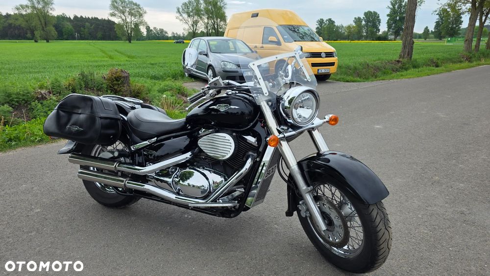 Suzuki Intruder - 6