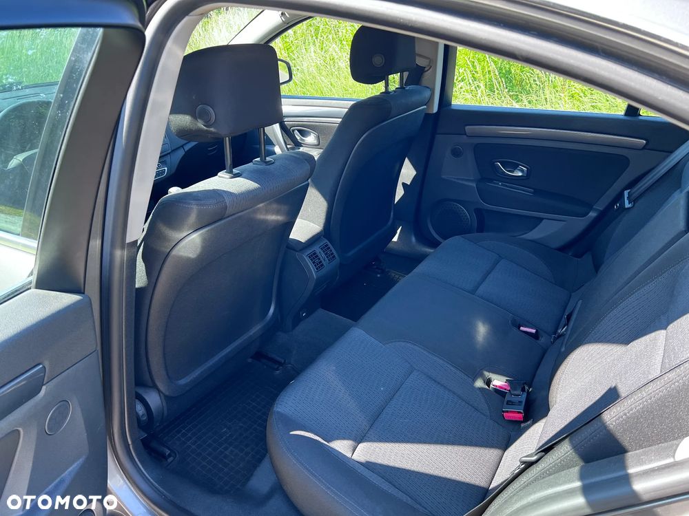 Renault Laguna 1.5 dCi Expression - 14