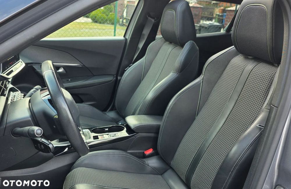 Peugeot 2008 1.5 BlueHDi GT Line S&S - 14