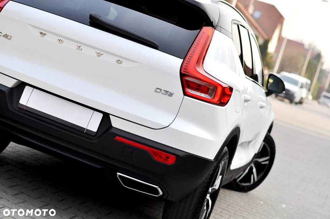 Volvo XC 40 D3 R-Design - 6