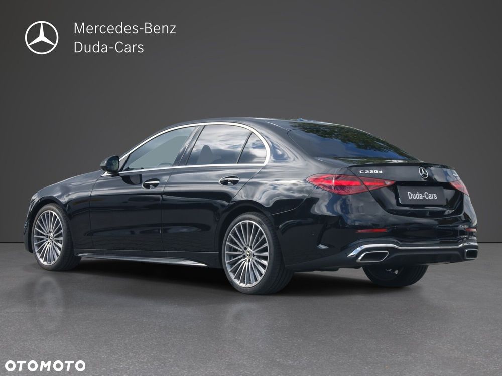 Mercedes-Benz C-Class 2026 photo 3