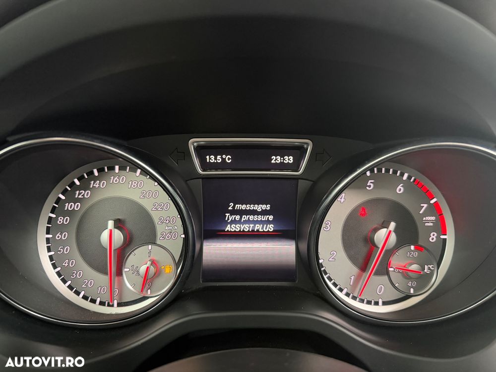 Mercedes-Benz CLA - 24