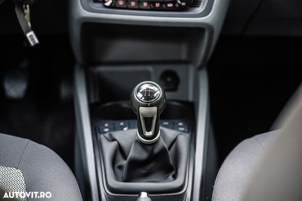 Seat Ibiza 1.4 16V Style - 10