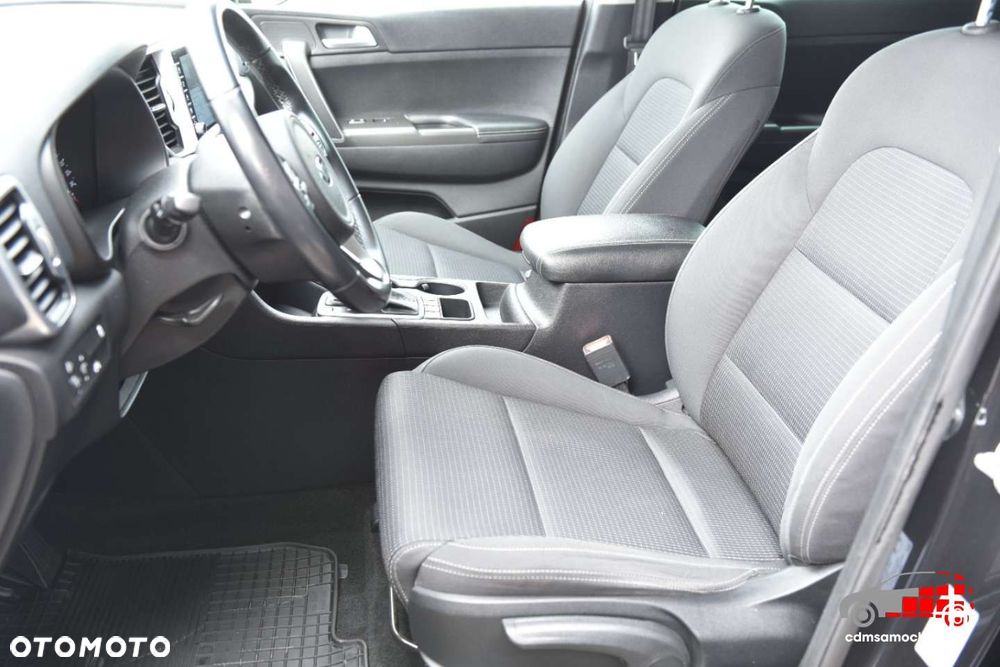 Kia Sportage - 16
