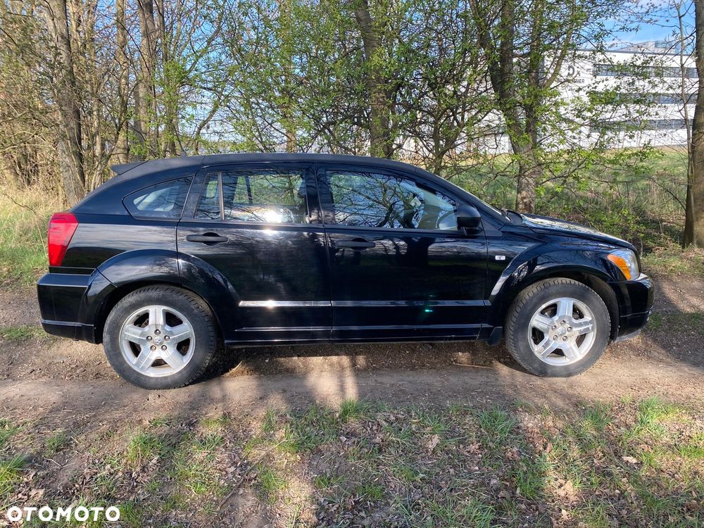 Dodge Caliber - 10