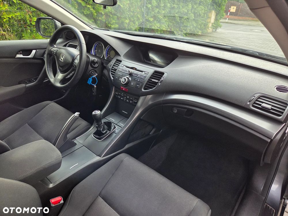 Honda Accord 2.0 Elegance - 13