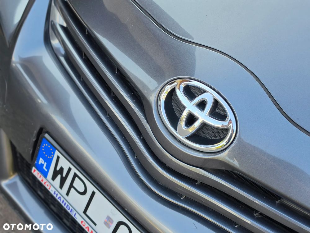 Toyota Verso - 3