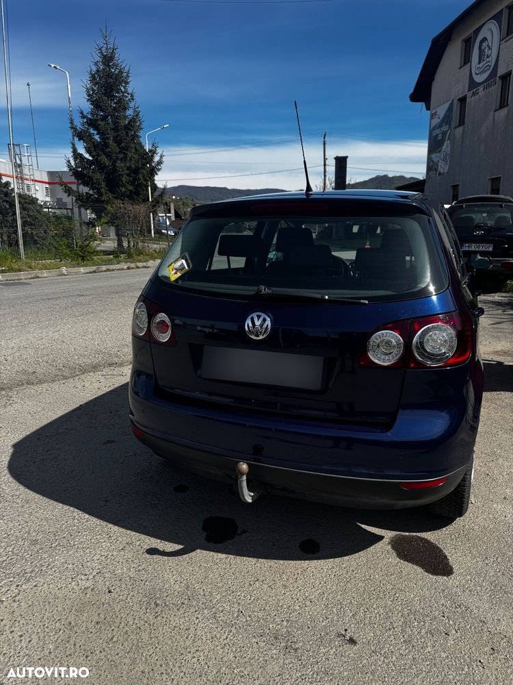 Volkswagen Golf 2.0 TDI Tour - 4