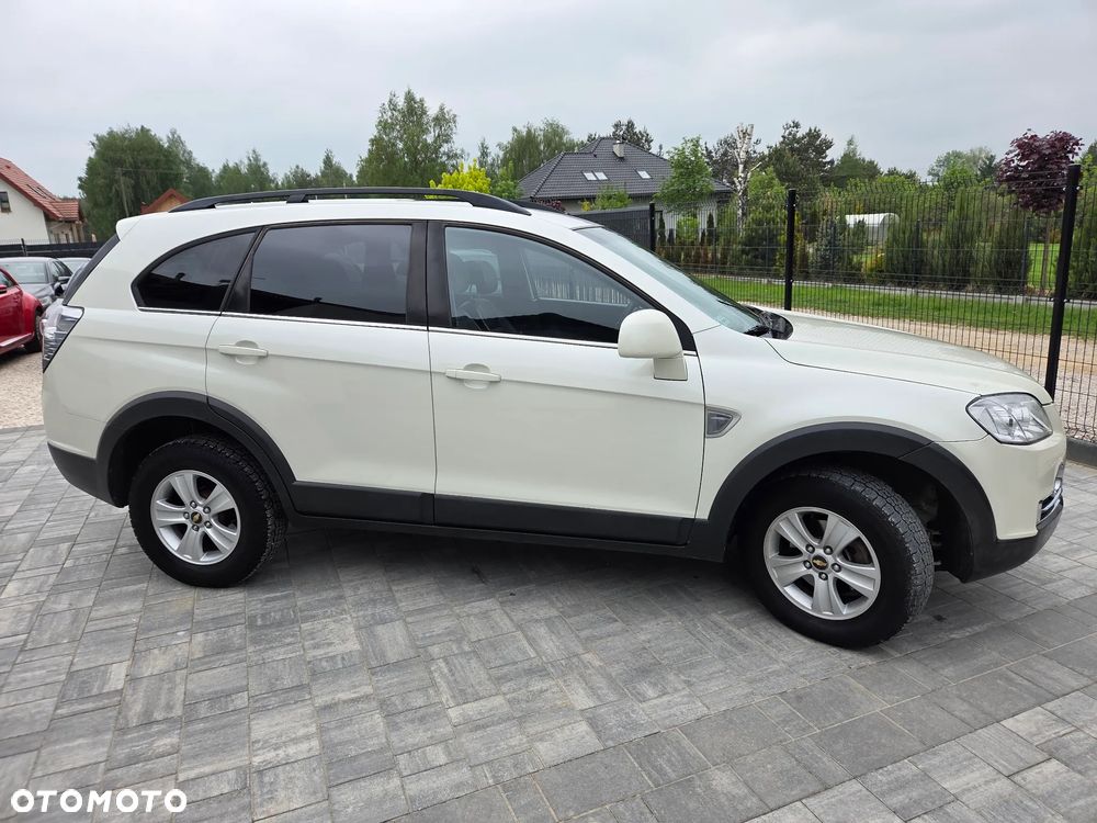 Chevrolet Captiva 2.0 d LS 5os 2WD - 6