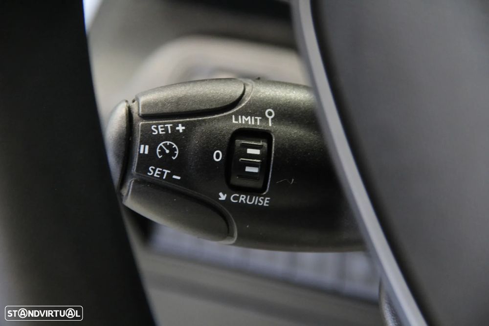 Peugeot Partner 1.5 BlueHDi Premium Longa - 11