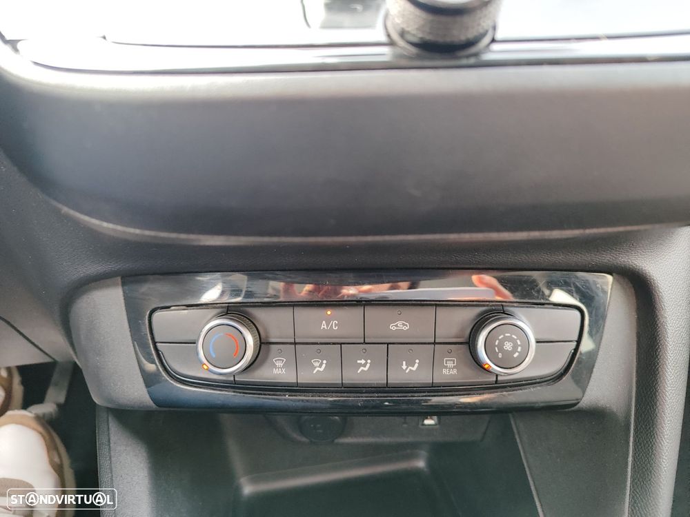 Opel Corsa 1.5 D Business - 17