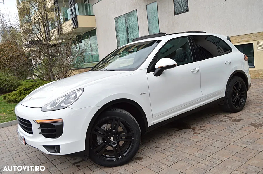 Porsche Cayenne Diesel Platinum Edition - 28
