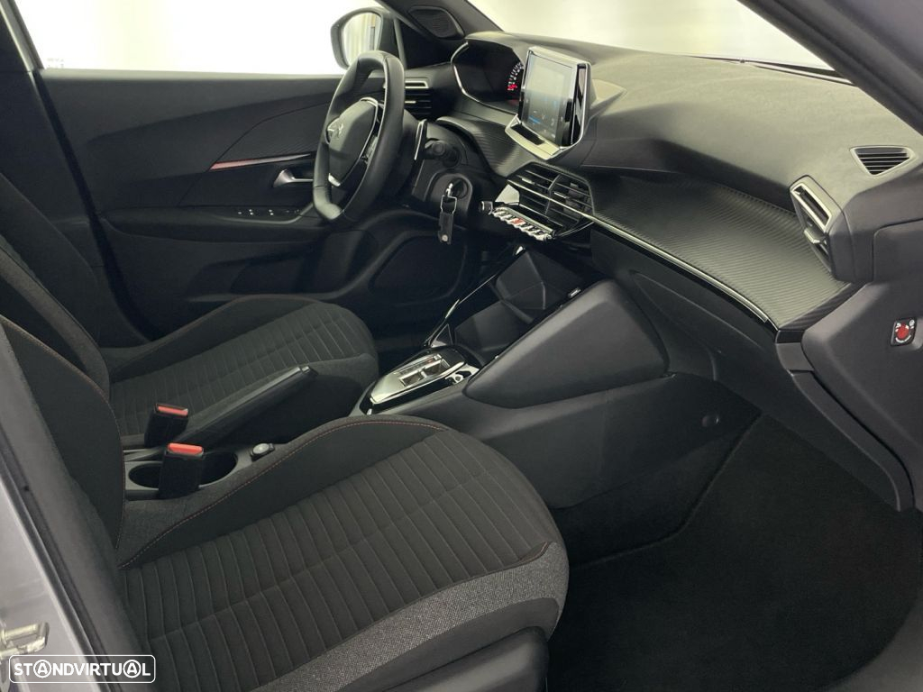 Peugeot 2008 1.5 BlueHDi Active EAT8 - 23