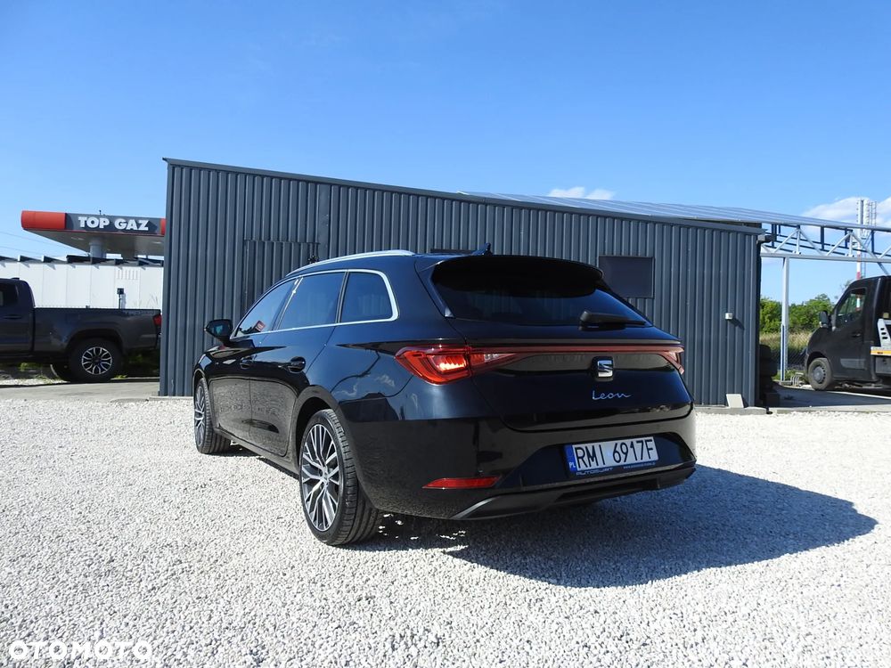 Seat Leon 1.5 eTSI Xcellence DSG - 3