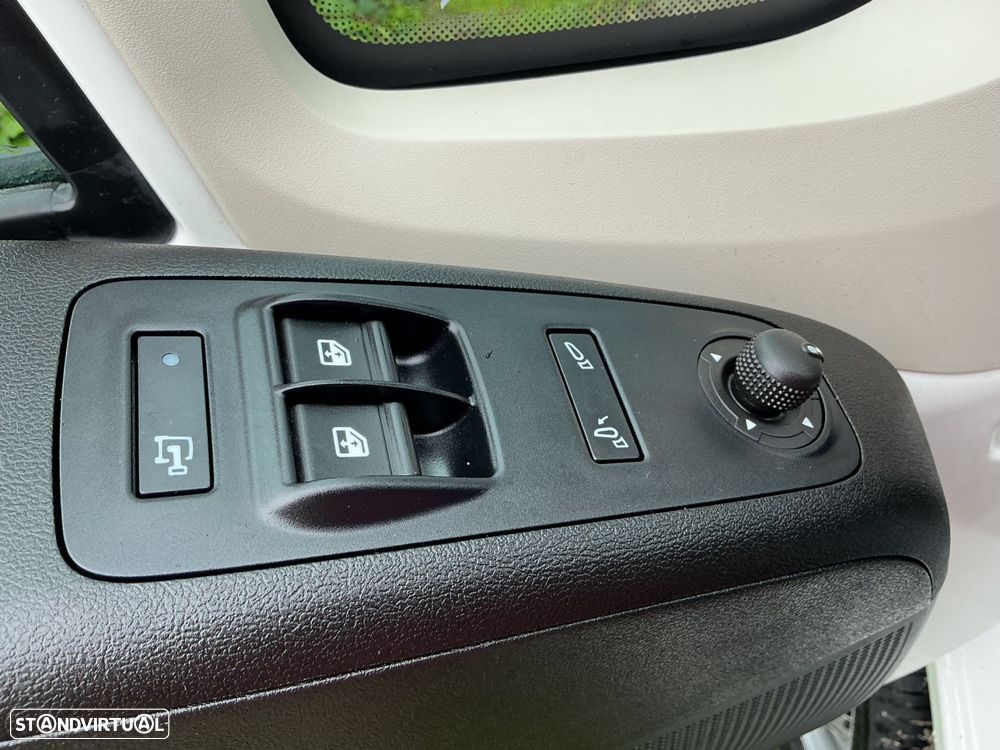 Citroën Jumper 2.0 BlueHDi 30 L2H2 - 5