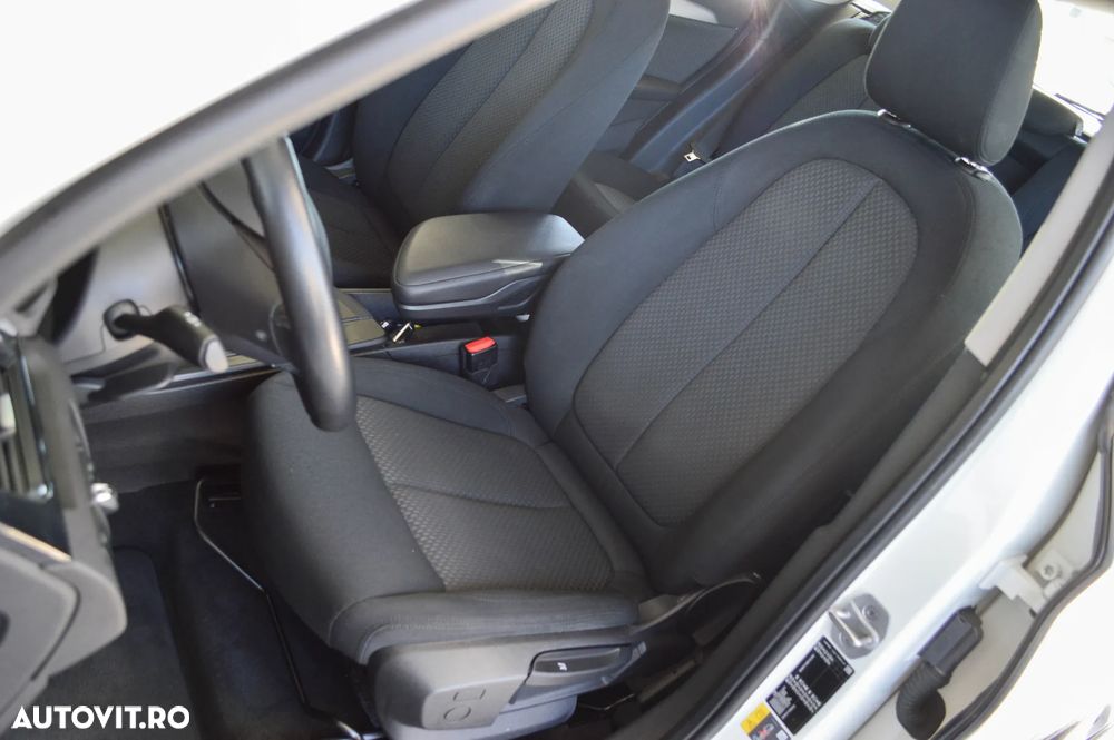BMW X1 xDrive25e xLine - 17