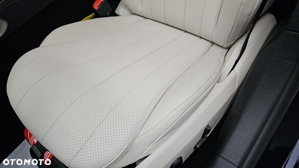 Mercedes-Benz Klasa E 220 d 9G-TRONIC Edition AVANTGARDE - 13