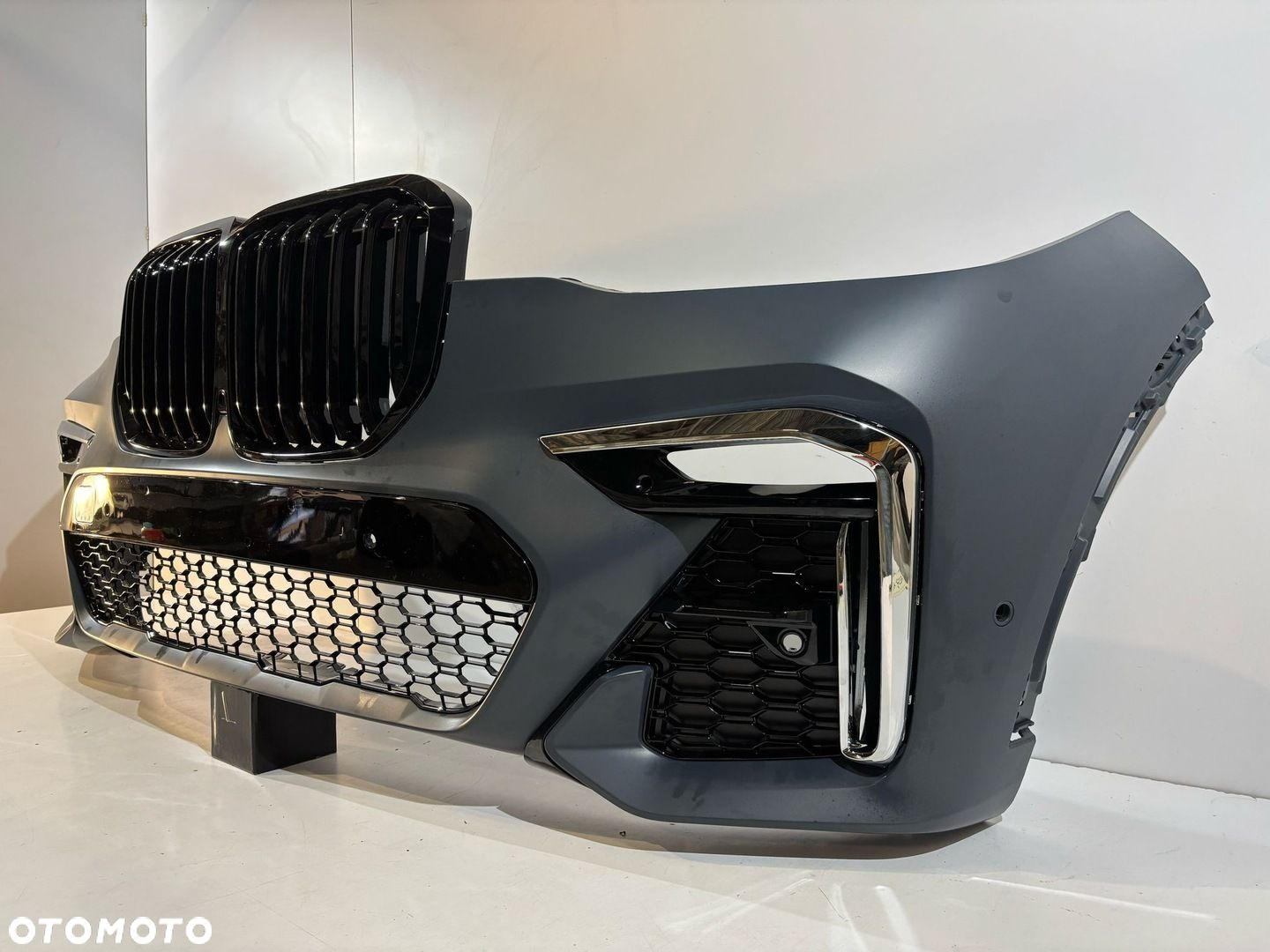 BMW X7 G07 M-Pakiet Zderzak przedni - 17651 - 5
