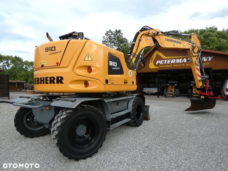 Liebherr A910 Compact ze Szwecji / ROTOTILT ZE SZCZYPCAMI / Super Stan / - 34