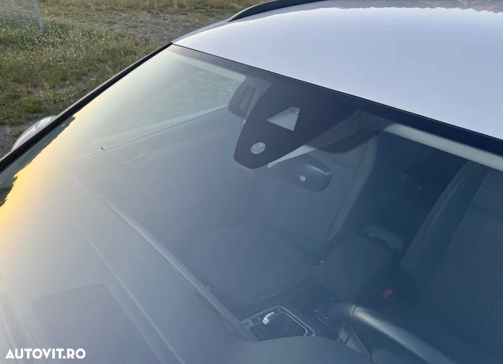Volkswagen Passat 2.0 TDI SCR DSG Business - 12