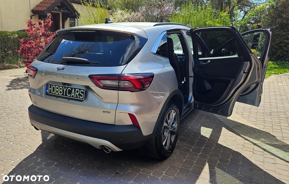 Ford Kuga - 21