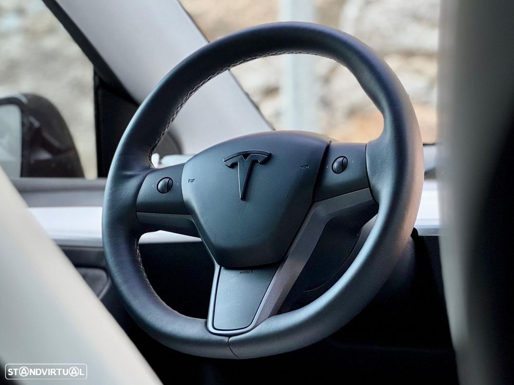 Tesla Model Y Long Range Tração Integral - 9