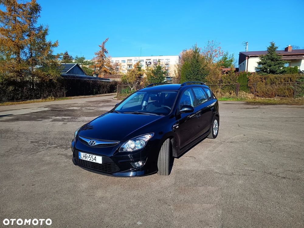 Hyundai i30 CW 10-12 - 2
