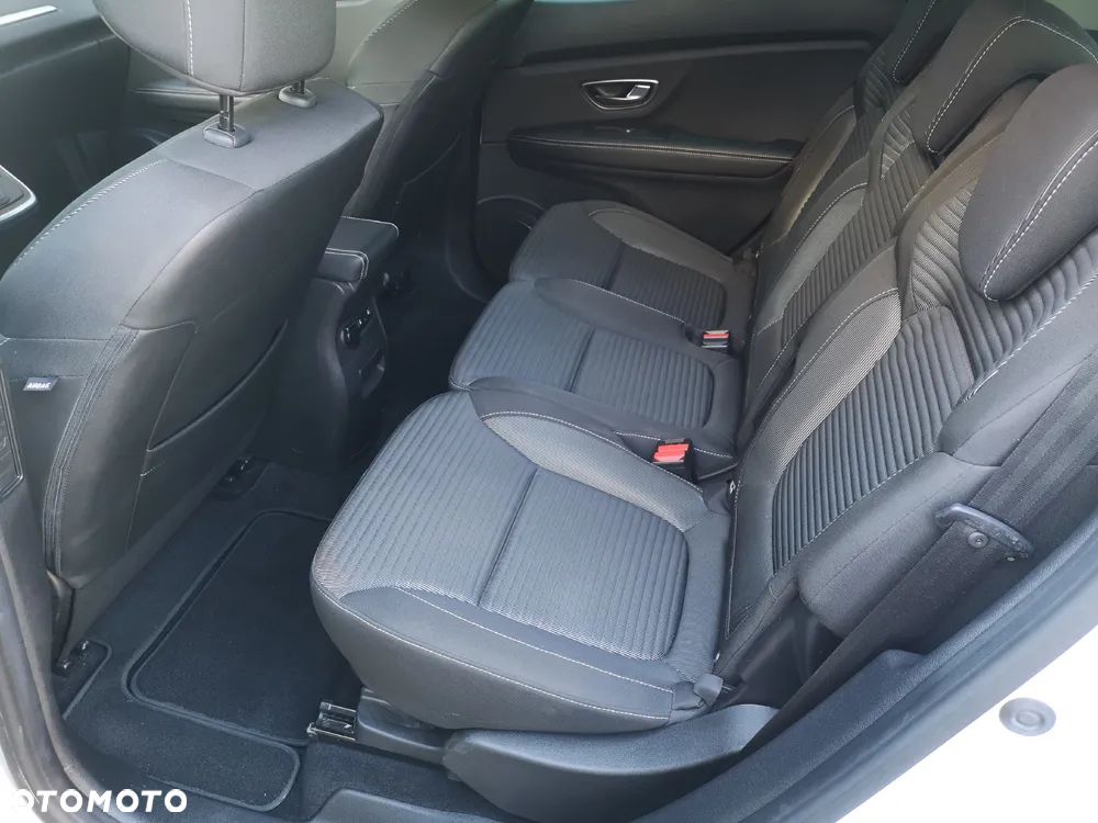 Renault Scenic BLUE dCi 120 BUSINESS EDITION - 20